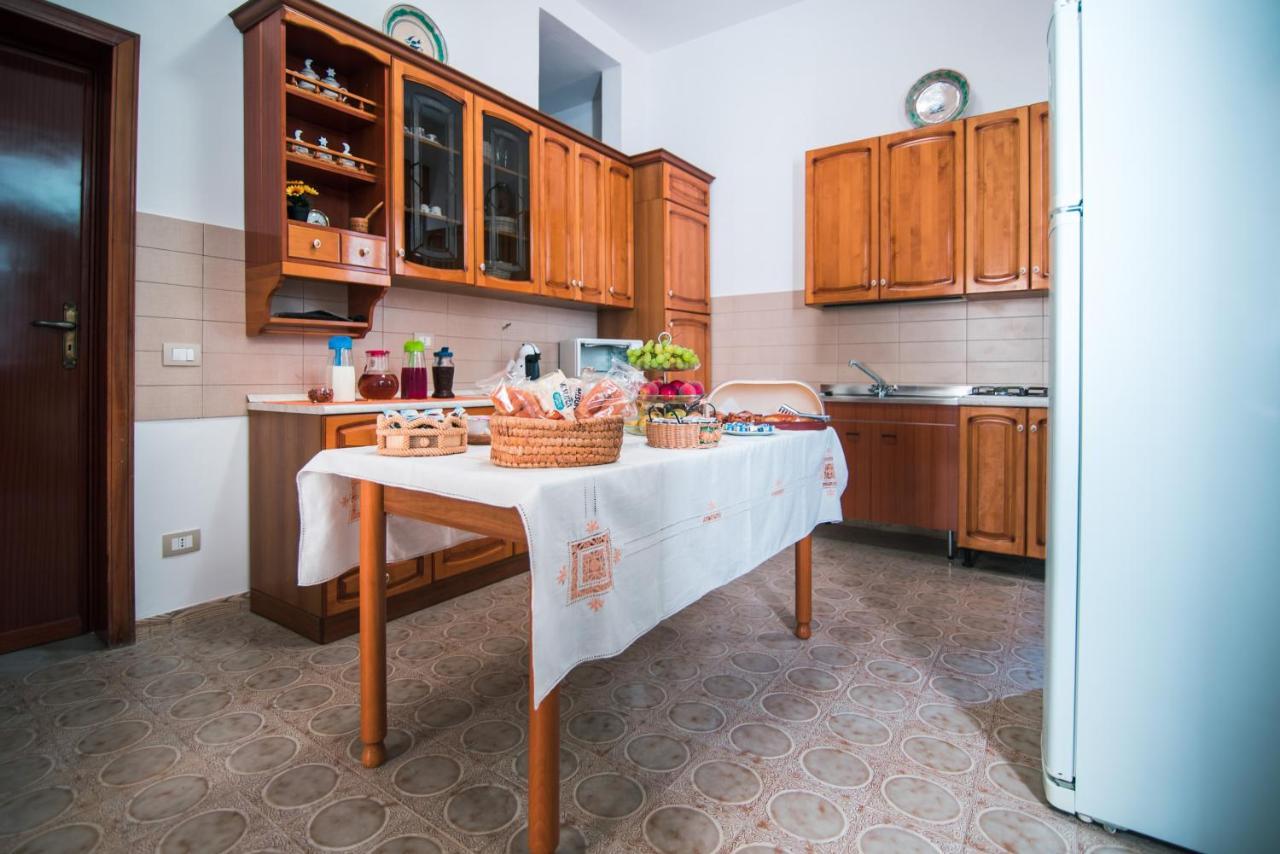 B&B U Prufissuri Avola Luaran gambar